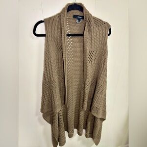 Forever 21 Taupe Knit Sleeveless Cardigan